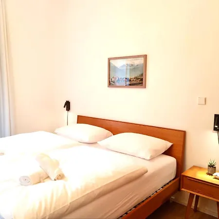 Apartment Emilie With Parking Historic City Center Meran Exterior foto